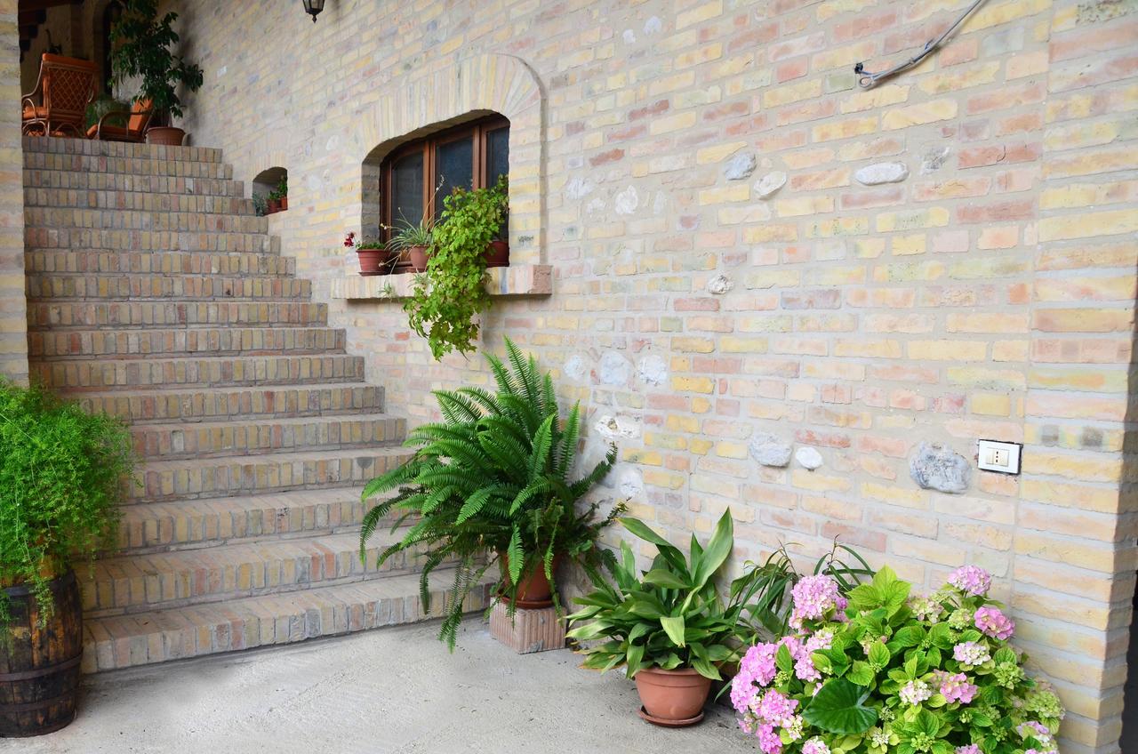 B&B Il Casolare Floriano Exterior photo